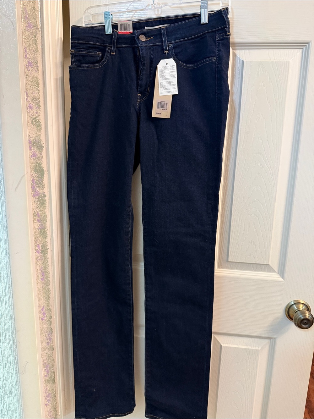 Levi's Indigo Straight-Leg Women's Jeans